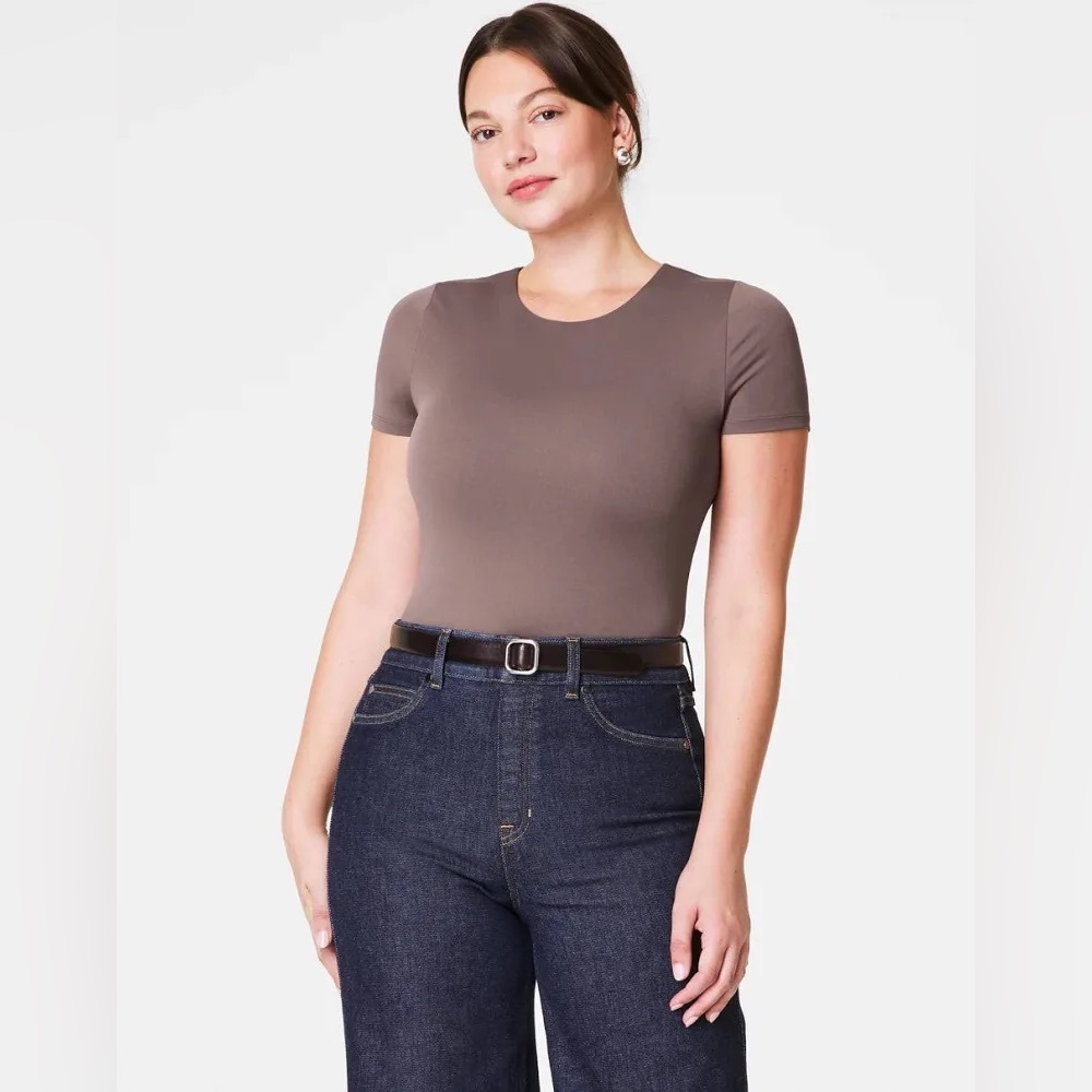 SPANX Smoothing Jersey Short Sleeve Crew Tee Smoke Taupe XS NWT